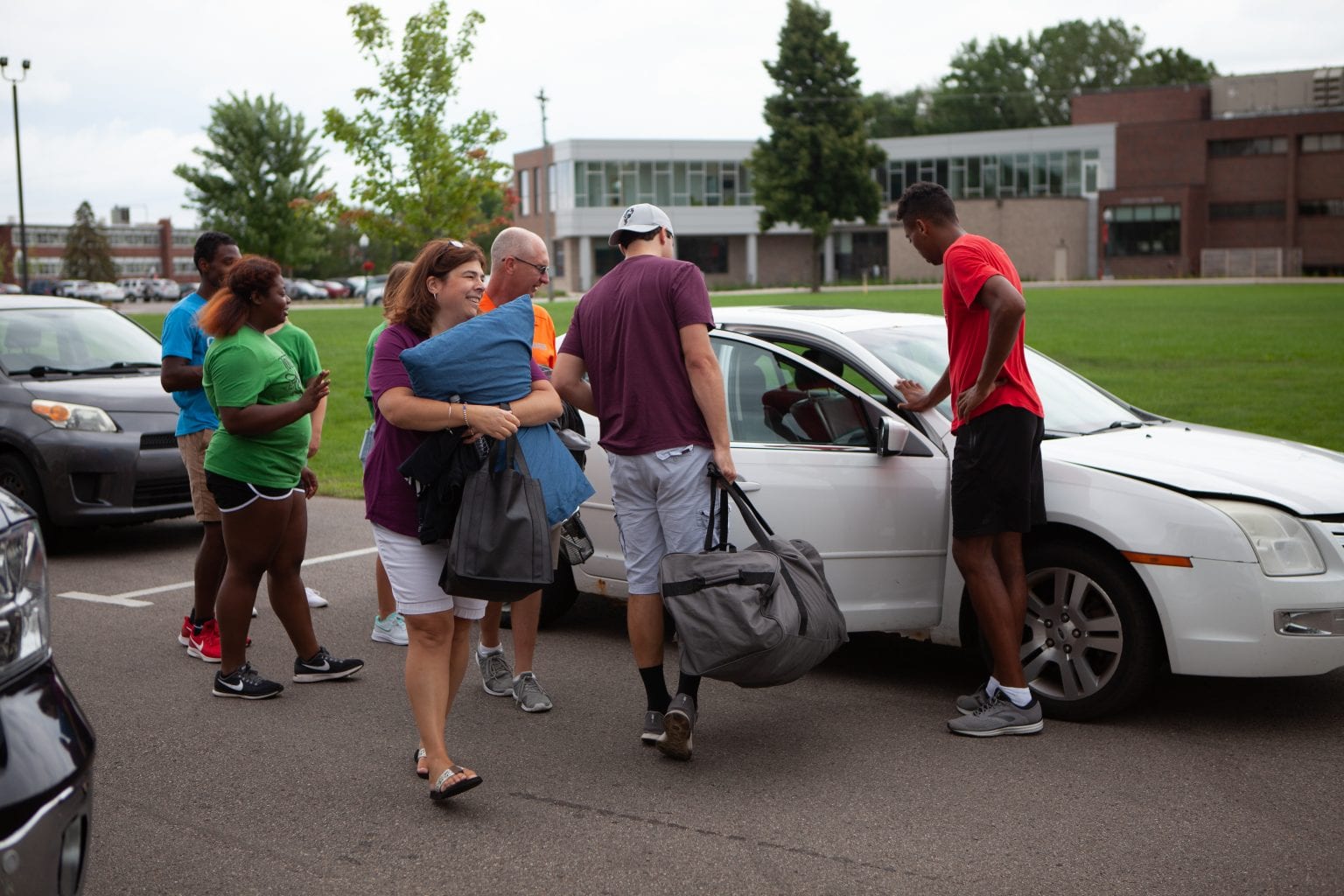 What to Expect on College Move In Day Move in Checklist